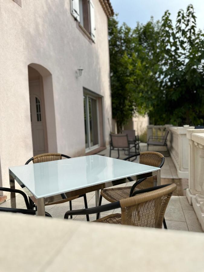 La Villa Du Rayol Saint Maximin エクステリア 写真